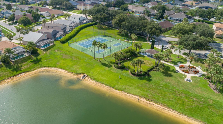 DAVENPORT, Florida 33897, 4 Bedrooms Bedrooms, ,2 BathroomsBathrooms,Residential,For Sale,LOCKBREEZE,0,MFRS5134698