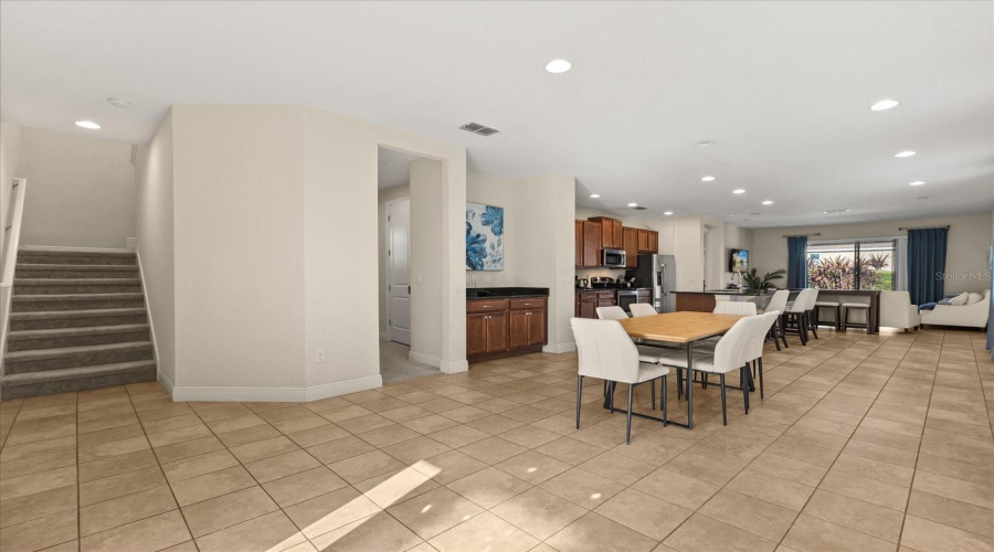 KISSIMMEE, Florida 34747, 6 Bedrooms Bedrooms, ,5 BathroomsBathrooms,Residential,For Sale,LASSO,0,MFRG5100884