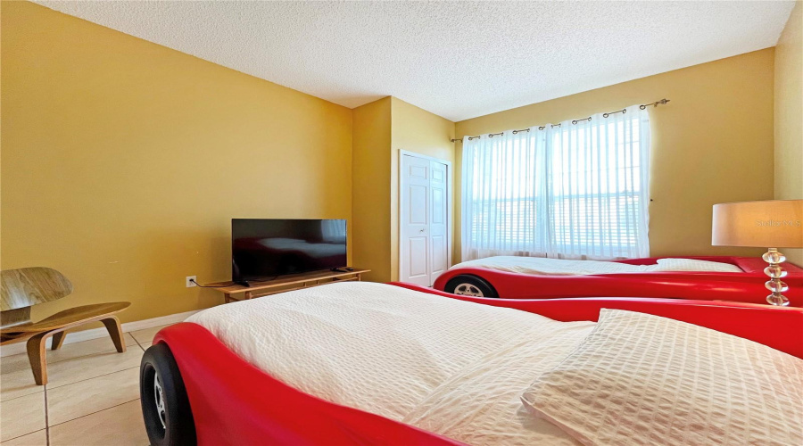 KISSIMMEE, Florida 34746, 7 Bedrooms Bedrooms, ,5 BathroomsBathrooms,Residential,For Sale,HIDEAWAY BEACH,0,MFRS5118091