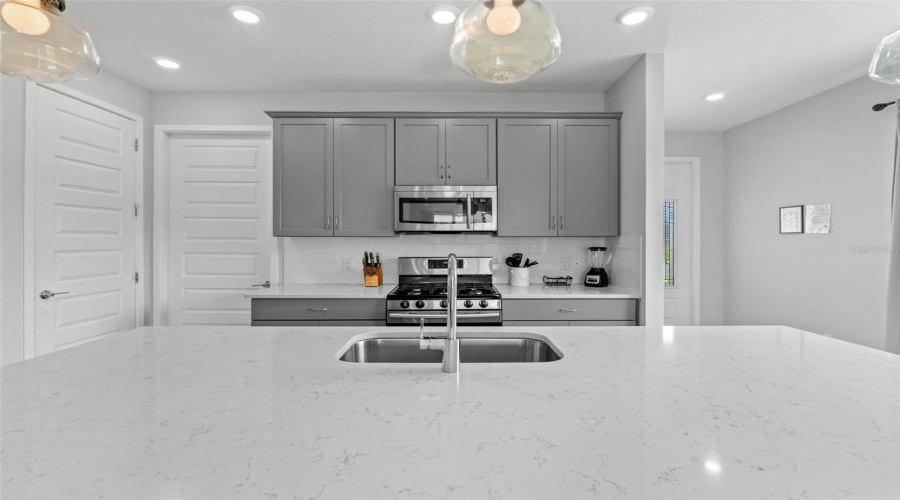 REUNION, Florida 34747, 3 Bedrooms Bedrooms, ,2 BathroomsBathrooms,Residential,For Sale,DRIVING RANGE,0,MFRO6344423