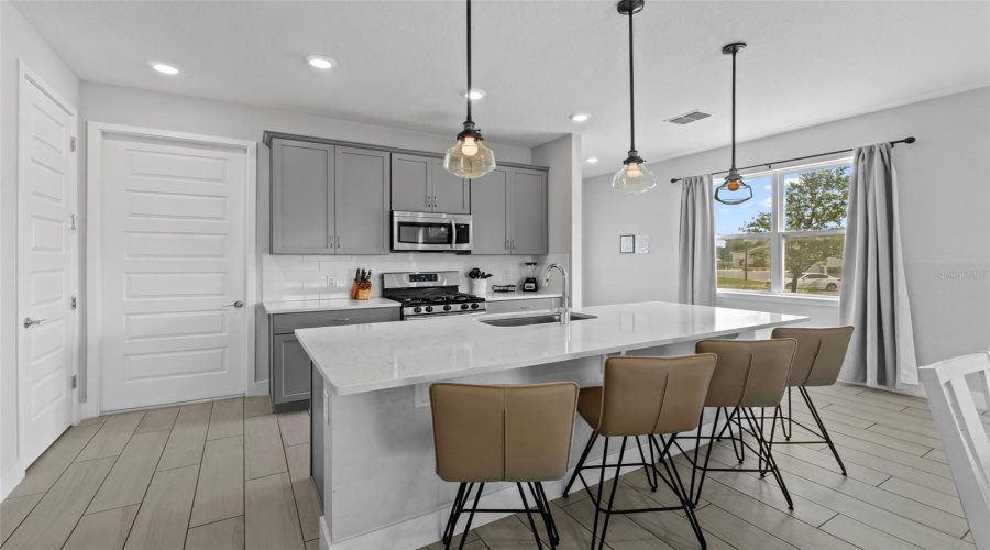 REUNION, Florida 34747, 3 Bedrooms Bedrooms, ,2 BathroomsBathrooms,Residential,For Sale,DRIVING RANGE,0,MFRO6344423