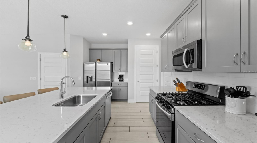 REUNION, Florida 34747, 3 Bedrooms Bedrooms, ,2 BathroomsBathrooms,Residential,For Sale,DRIVING RANGE,0,MFRO6344423