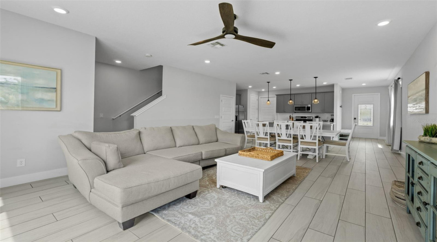 REUNION, Florida 34747, 3 Bedrooms Bedrooms, ,2 BathroomsBathrooms,Residential,For Sale,DRIVING RANGE,0,MFRO6344423