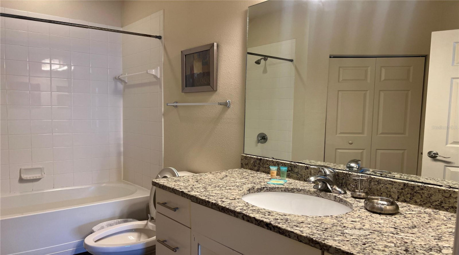 KISSIMMEE, Florida 34746, 4 Bedrooms Bedrooms, ,3 BathroomsBathrooms,Residential,For Sale,EDENSHIRE,0,MFRO6344443
