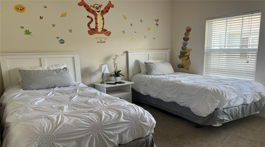 KISSIMMEE, Florida 34746, 4 Bedrooms Bedrooms, ,3 BathroomsBathrooms,Residential,For Sale,EDENSHIRE,0,MFRO6344443