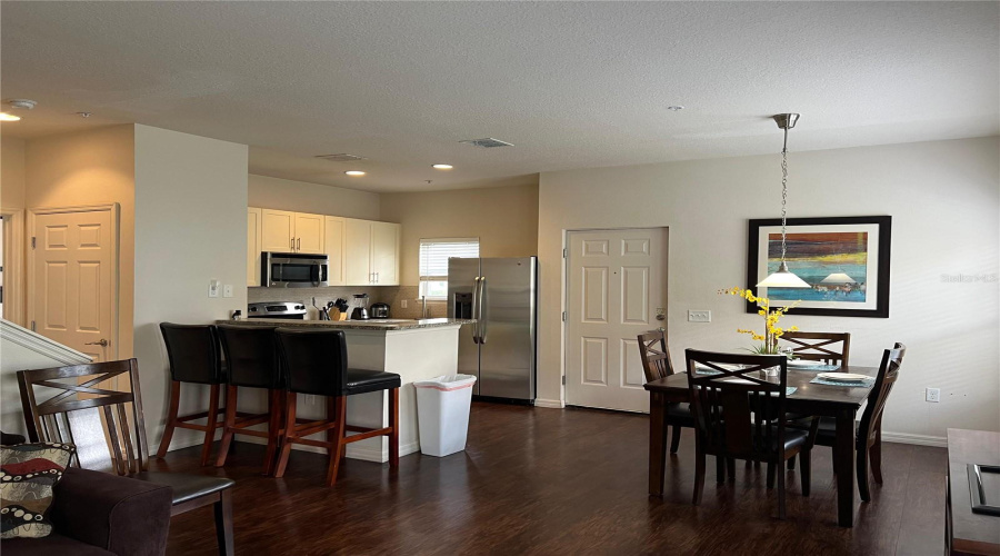 KISSIMMEE, Florida 34746, 4 Bedrooms Bedrooms, ,3 BathroomsBathrooms,Residential,For Sale,EDENSHIRE,0,MFRO6344443