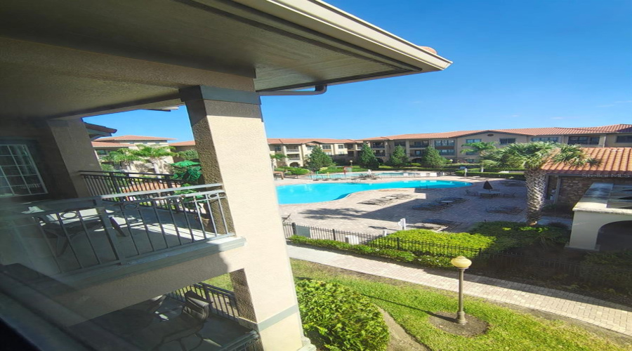 DAVENPORT, Florida 33897, 4 Bedrooms Bedrooms, ,3 BathroomsBathrooms,Residential,For Sale,CHARO,0,MFRS5134718