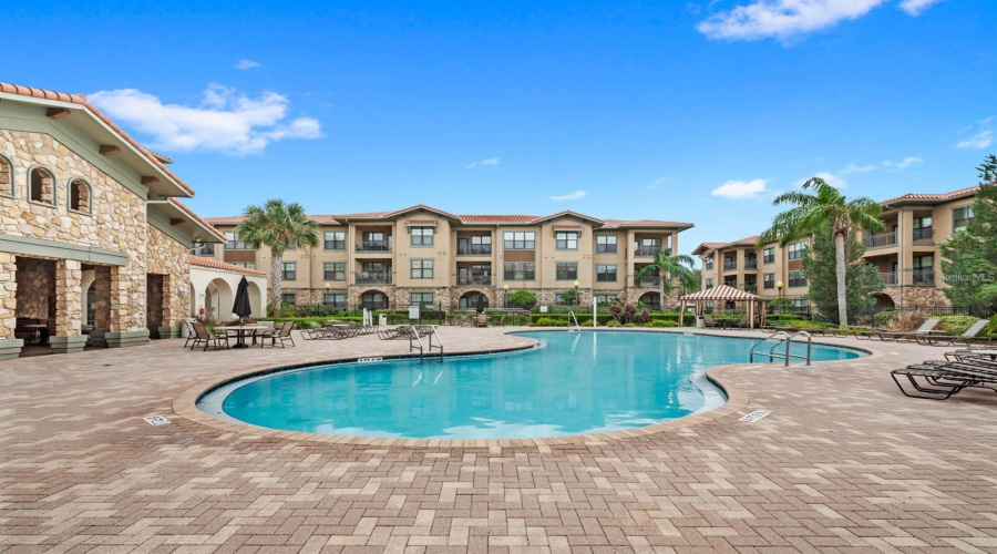 DAVENPORT, Florida 33897, 4 Bedrooms Bedrooms, ,3 BathroomsBathrooms,Residential,For Sale,CHARO,0,MFRS5134718