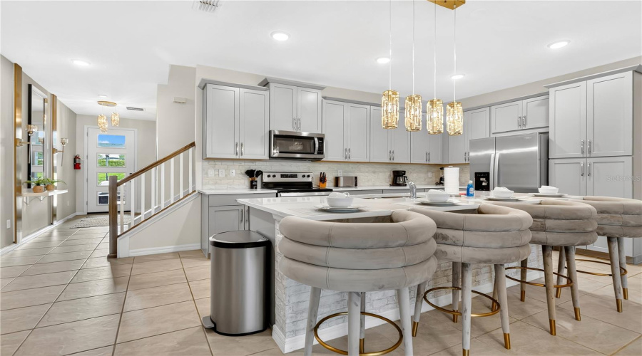 KISSIMMEE, Florida 34747, 5 Bedrooms Bedrooms, ,4 BathroomsBathrooms,Residential,For Sale,TROPICAL PALMS,0,MFRS5134778