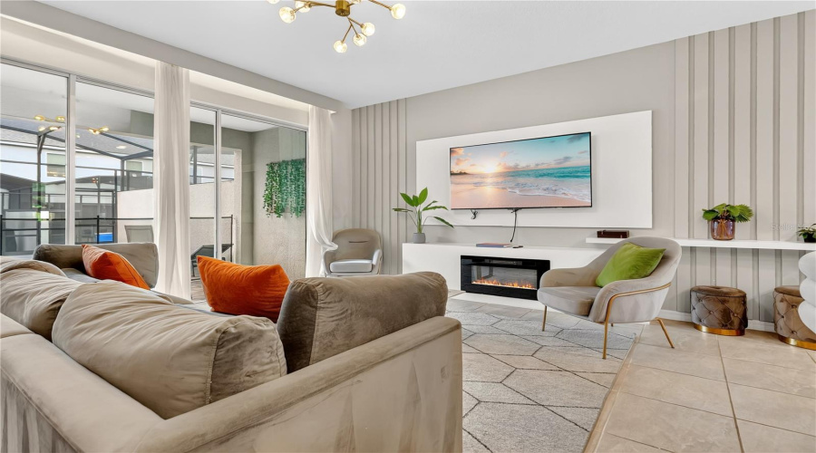 KISSIMMEE, Florida 34747, 5 Bedrooms Bedrooms, ,4 BathroomsBathrooms,Residential,For Sale,TROPICAL PALMS,0,MFRS5134778
