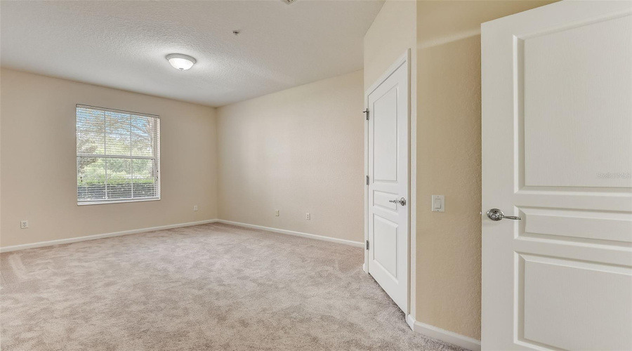 DAVENPORT, Florida 33896, 3 Bedrooms Bedrooms, ,2 BathroomsBathrooms,Residential,For Sale,PORTOFINO,0,MFRO6344604