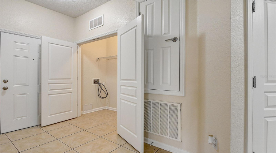 DAVENPORT, Florida 33896, 3 Bedrooms Bedrooms, ,2 BathroomsBathrooms,Residential,For Sale,PORTOFINO,0,MFRO6344604