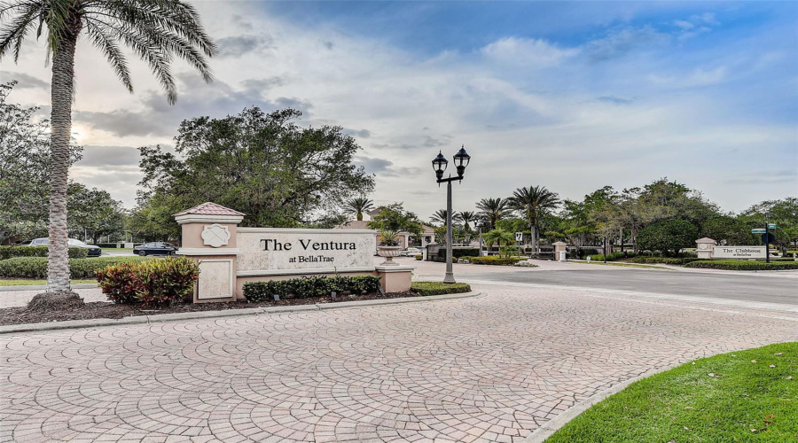 DAVENPORT, Florida 33896, 3 Bedrooms Bedrooms, ,2 BathroomsBathrooms,Residential,For Sale,PORTOFINO,0,MFRO6344604