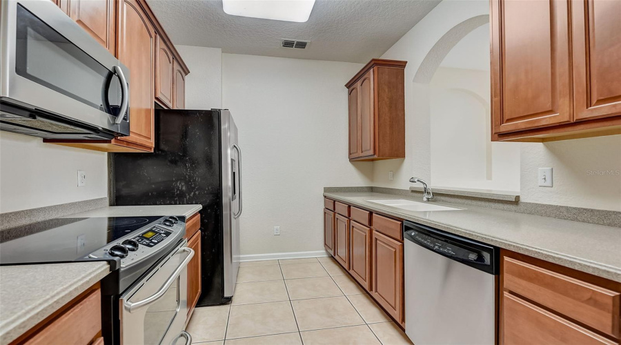DAVENPORT, Florida 33896, 3 Bedrooms Bedrooms, ,2 BathroomsBathrooms,Residential,For Sale,PORTOFINO,0,MFRO6344604