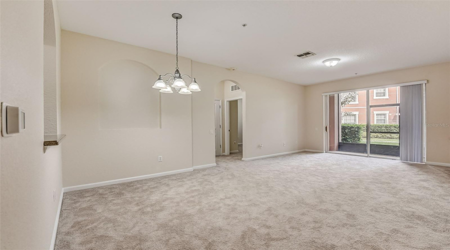 DAVENPORT, Florida 33896, 3 Bedrooms Bedrooms, ,2 BathroomsBathrooms,Residential,For Sale,PORTOFINO,0,MFRO6344604