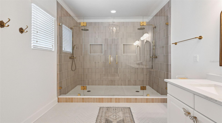REUNION, Florida 34747, 5 Bedrooms Bedrooms, ,5 BathroomsBathrooms,Residential,For Sale,FAIRVIEW,0,MFRO6344228