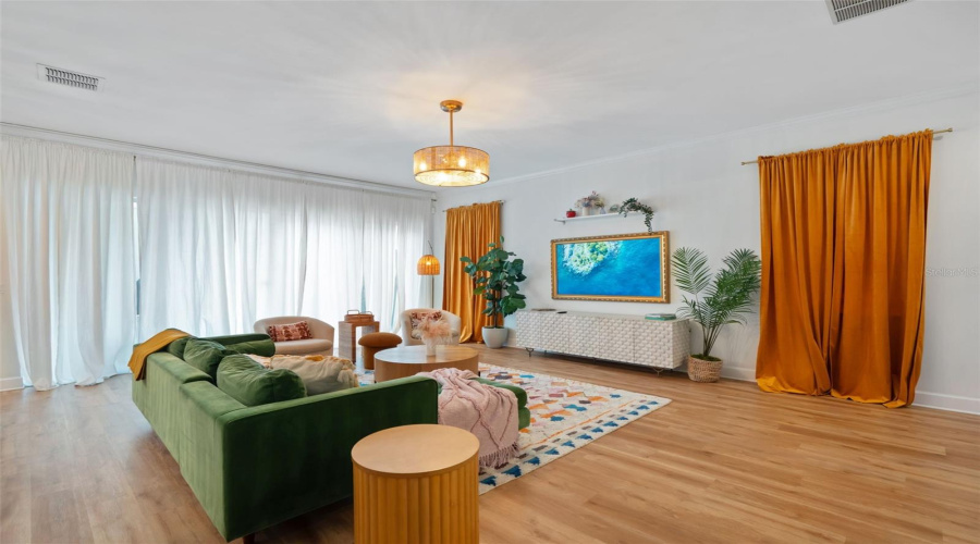 REUNION, Florida 34747, 5 Bedrooms Bedrooms, ,5 BathroomsBathrooms,Residential,For Sale,FAIRVIEW,0,MFRO6344228