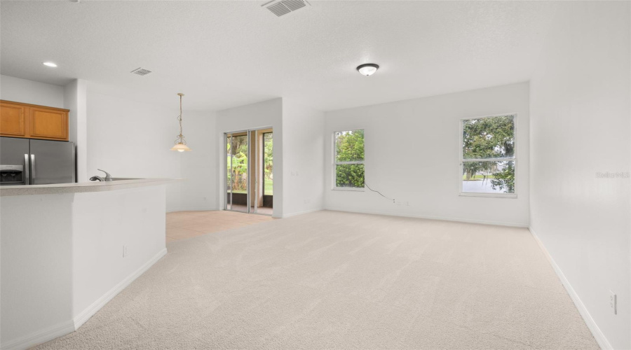 KISSIMMEE, Florida 34746, 4 Bedrooms Bedrooms, ,2 BathroomsBathrooms,Residential,For Sale,THE OAKS,0,MFRS5134772