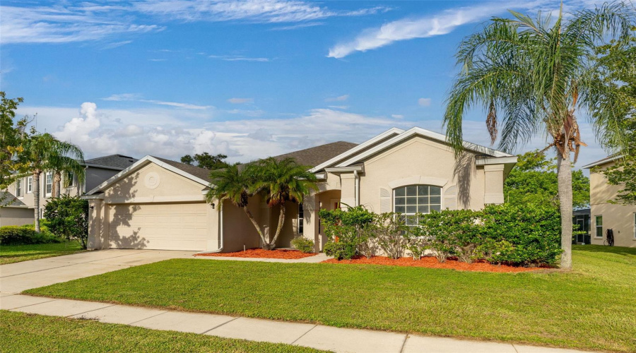 KISSIMMEE, Florida 34746, 4 Bedrooms Bedrooms, ,2 BathroomsBathrooms,Residential,For Sale,THE OAKS,0,MFRS5134772