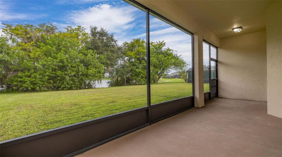 KISSIMMEE, Florida 34746, 4 Bedrooms Bedrooms, ,2 BathroomsBathrooms,Residential,For Sale,THE OAKS,0,MFRS5134772