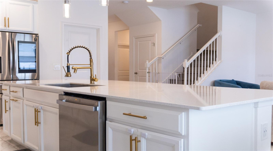 DAVENPORT, Florida 33837, 5 Bedrooms Bedrooms, ,4 BathroomsBathrooms,Residential,For Sale,ROSEDALE,0,MFRO6343943