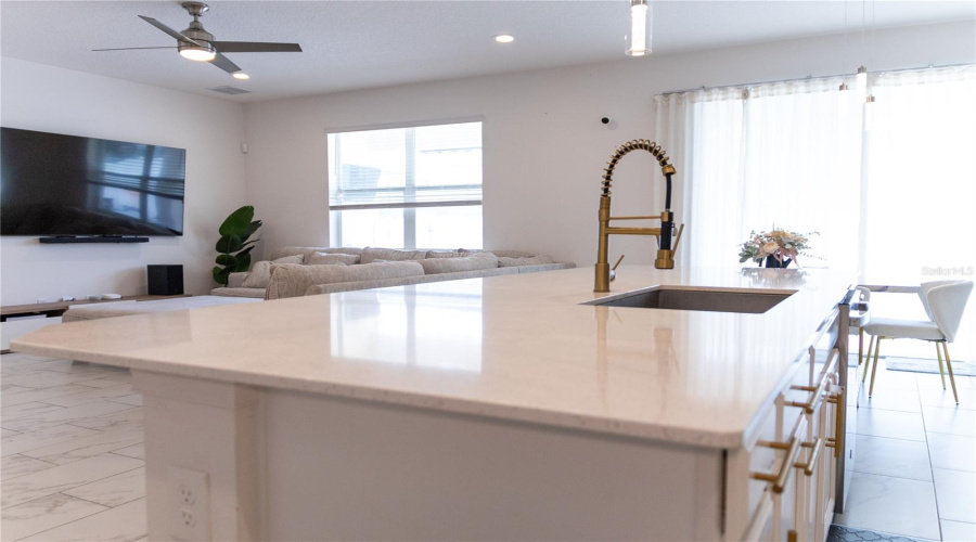 DAVENPORT, Florida 33837, 5 Bedrooms Bedrooms, ,4 BathroomsBathrooms,Residential,For Sale,ROSEDALE,0,MFRO6343943