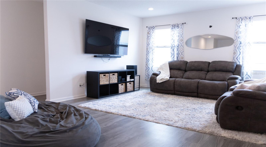 DAVENPORT, Florida 33837, 5 Bedrooms Bedrooms, ,4 BathroomsBathrooms,Residential,For Sale,ROSEDALE,0,MFRO6343943