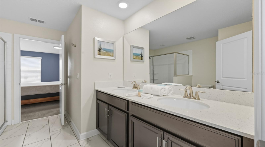 Jack and Jill bath 2