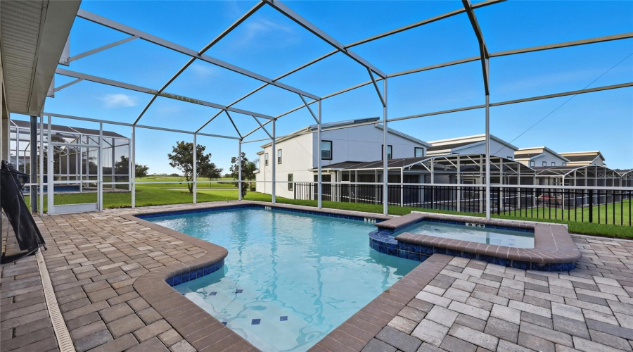 DAVENPORT, Florida 33896, 8 Bedrooms Bedrooms, ,5 BathroomsBathrooms,Residential,For Sale,CABOT CLIFFS,0,MFRO6344559