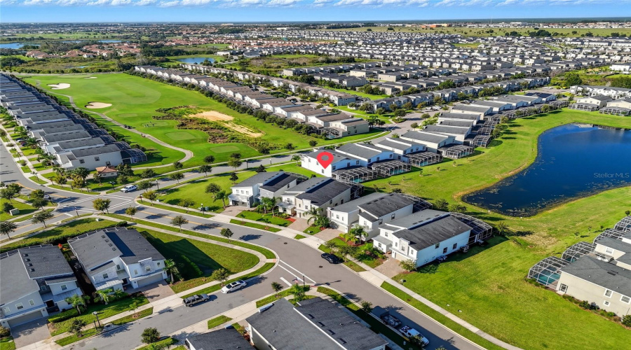 DAVENPORT, Florida 33896, 8 Bedrooms Bedrooms, ,5 BathroomsBathrooms,Residential,For Sale,CABOT CLIFFS,0,MFRO6344559