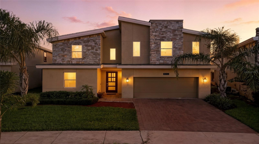 DAVENPORT, Florida 33896, 8 Bedrooms Bedrooms, ,5 BathroomsBathrooms,Residential,For Sale,CABOT CLIFFS,0,MFRO6344559