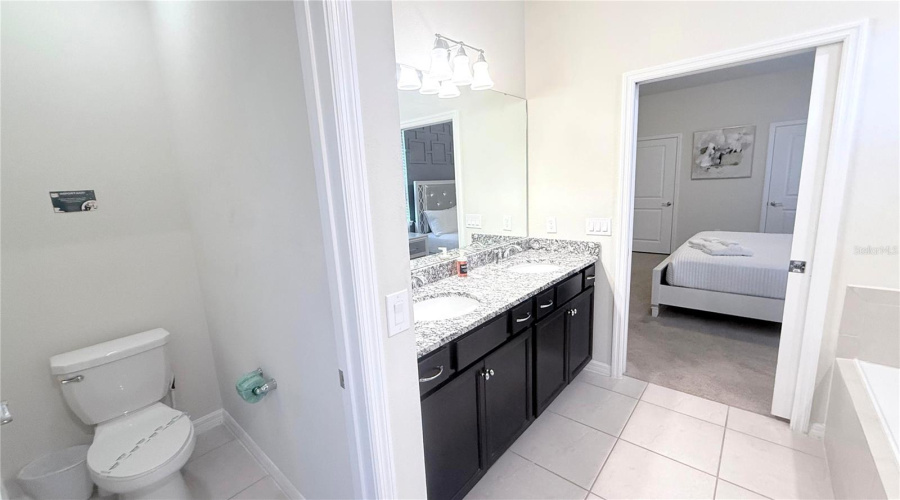 DAVENPORT, Florida 33897, 8 Bedrooms Bedrooms, ,6 BathroomsBathrooms,Residential,For Sale,MAHALO,0,MFRO6344898