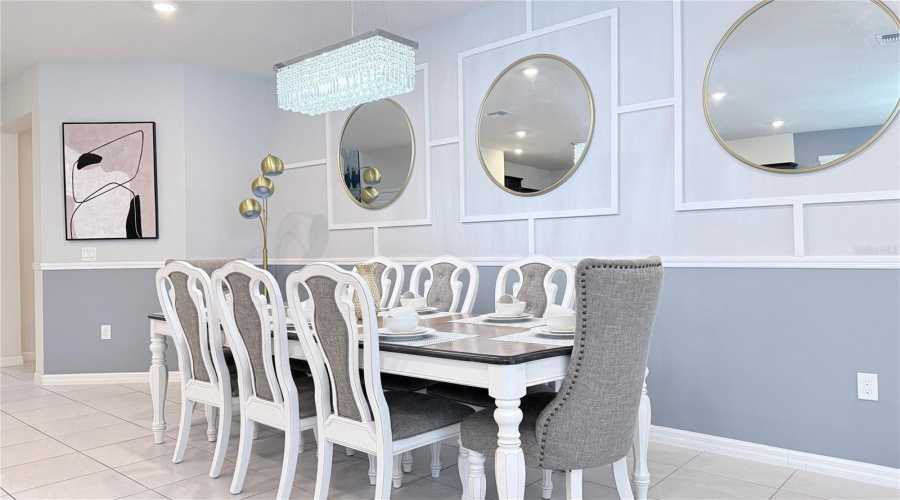 DAVENPORT, Florida 33897, 8 Bedrooms Bedrooms, ,6 BathroomsBathrooms,Residential,For Sale,MAHALO,0,MFRO6344898