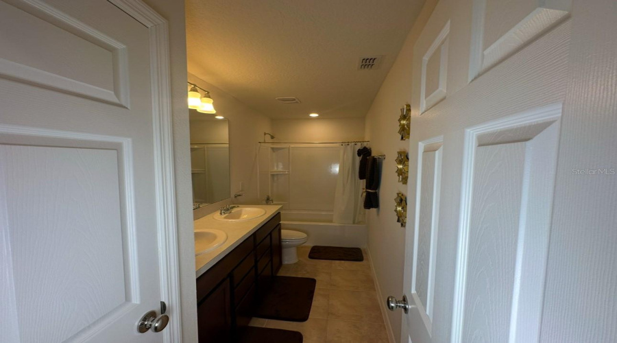 DAVENPORT, Florida 33837, 4 Bedrooms Bedrooms, ,2 BathroomsBathrooms,Residential,For Sale,CITRUS ISLE,0,MFRS5134836