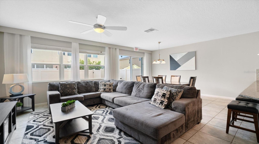 KISSIMMEE, Florida 34746, 4 Bedrooms Bedrooms, ,3 BathroomsBathrooms,Residential,For Sale,KILLARNEY,0,MFRO6337402