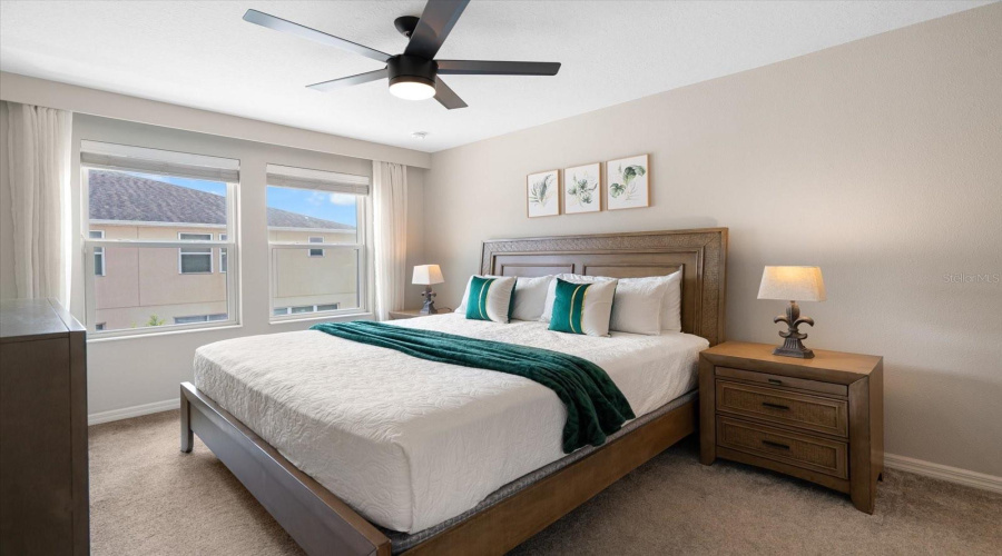 KISSIMMEE, Florida 34746, 4 Bedrooms Bedrooms, ,3 BathroomsBathrooms,Residential,For Sale,KILLARNEY,0,MFRO6337402