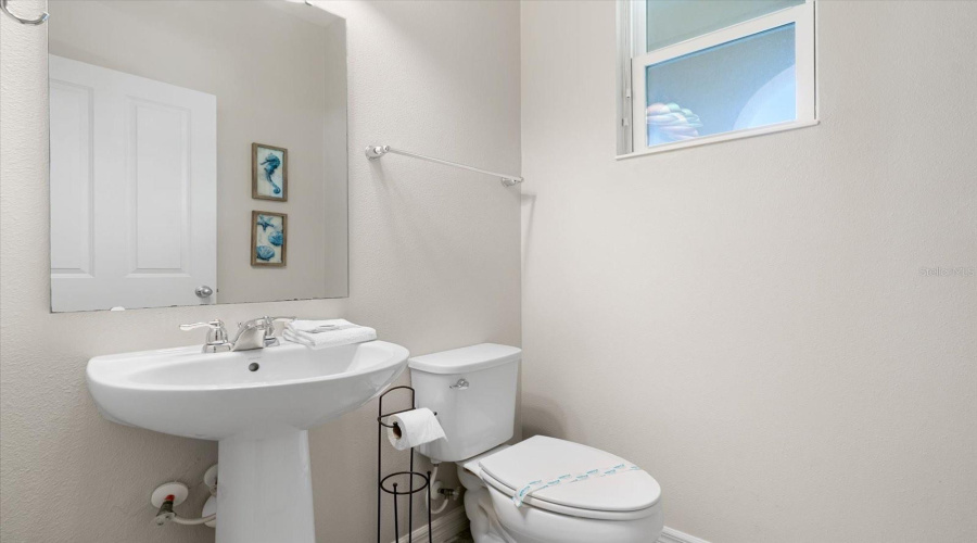 KISSIMMEE, Florida 34746, 4 Bedrooms Bedrooms, ,3 BathroomsBathrooms,Residential,For Sale,KILLARNEY,0,MFRO6337402