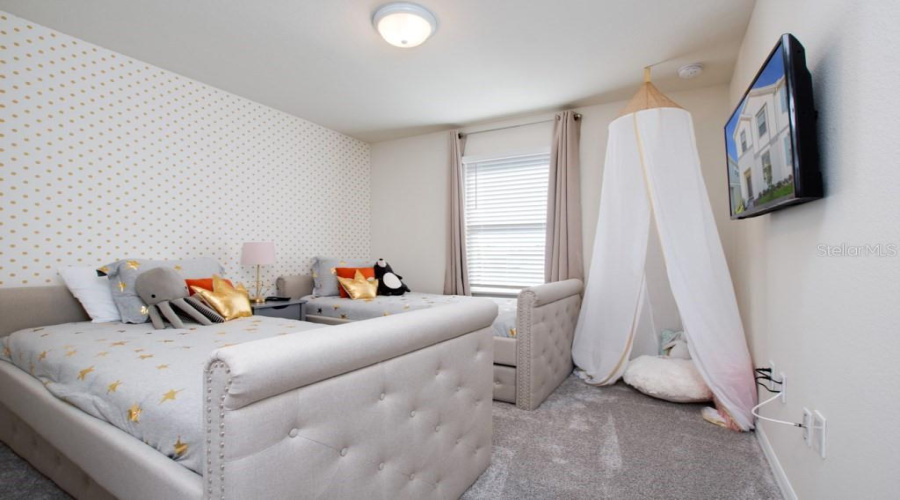 KISSIMMEE, Florida 34747, 5 Bedrooms Bedrooms, ,4 BathroomsBathrooms,Residential,For Sale,SYDNEY,0,MFRO6133760