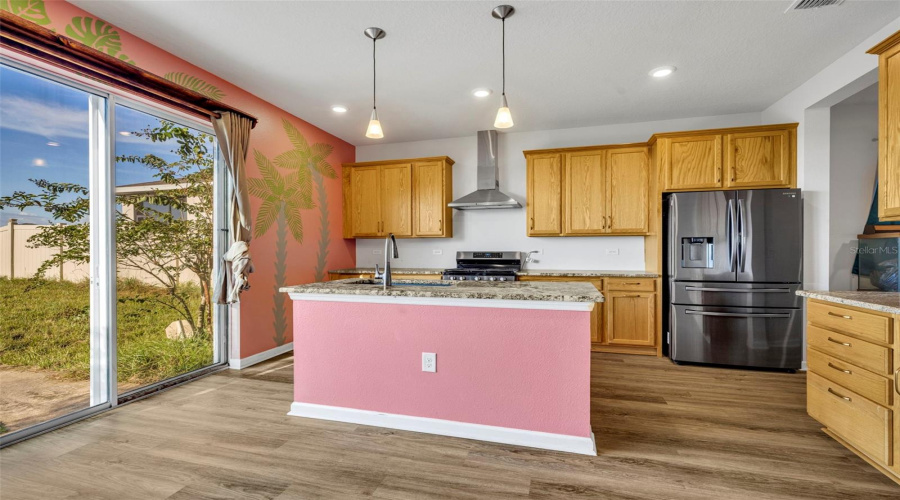 DAVENPORT, Florida 33837, 6 Bedrooms Bedrooms, ,3 BathroomsBathrooms,Residential,For Sale,MAGNOLIA,0,MFRO6342376