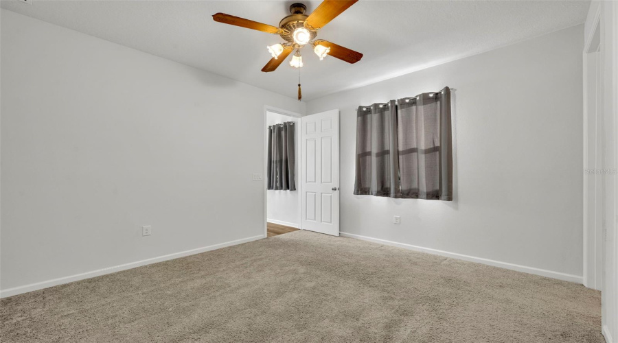 DAVENPORT, Florida 33837, 6 Bedrooms Bedrooms, ,3 BathroomsBathrooms,Residential,For Sale,MAGNOLIA,0,MFRO6342376