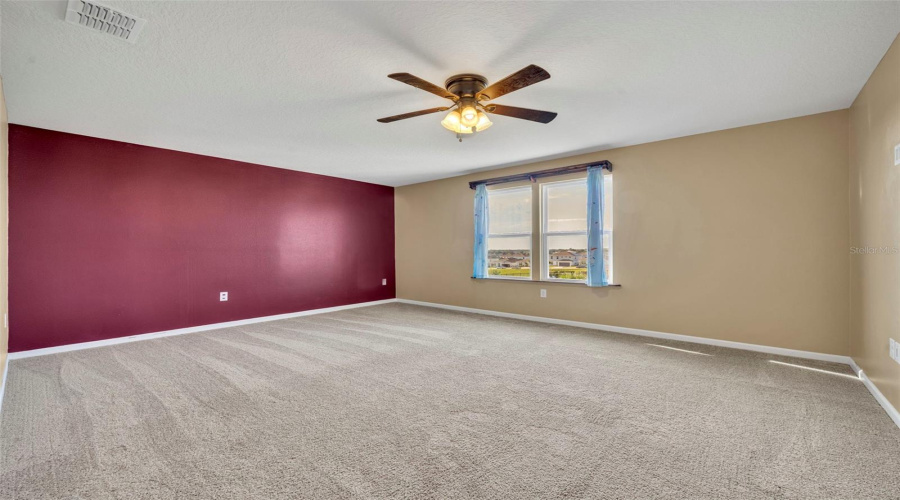 DAVENPORT, Florida 33837, 6 Bedrooms Bedrooms, ,3 BathroomsBathrooms,Residential,For Sale,MAGNOLIA,0,MFRO6342376