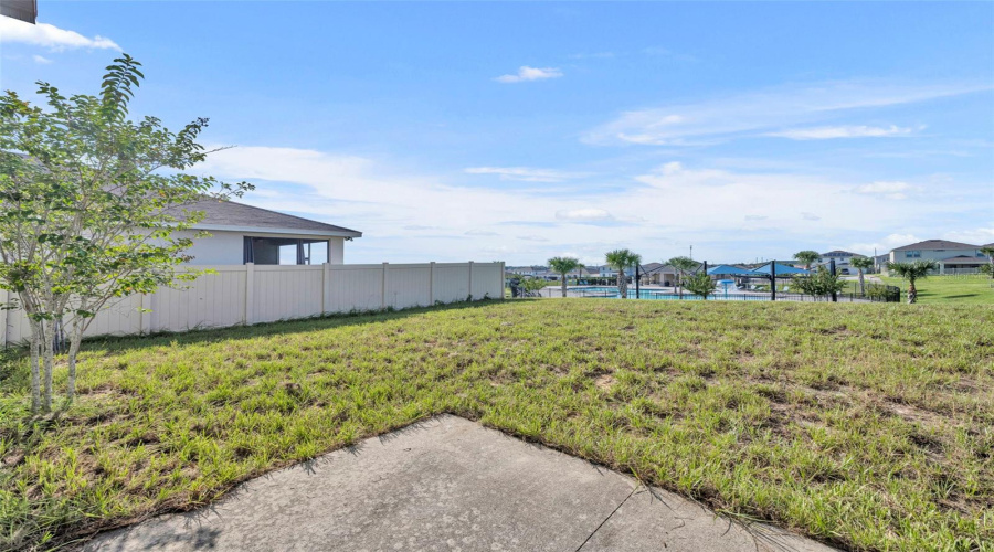 DAVENPORT, Florida 33837, 6 Bedrooms Bedrooms, ,3 BathroomsBathrooms,Residential,For Sale,MAGNOLIA,0,MFRO6342376