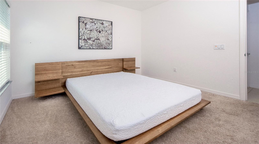 KISSIMMEE, Florida 34746, 4 Bedrooms Bedrooms, ,2 BathroomsBathrooms,Residential,For Sale,CARRICK BEND,0,MFRS5122341