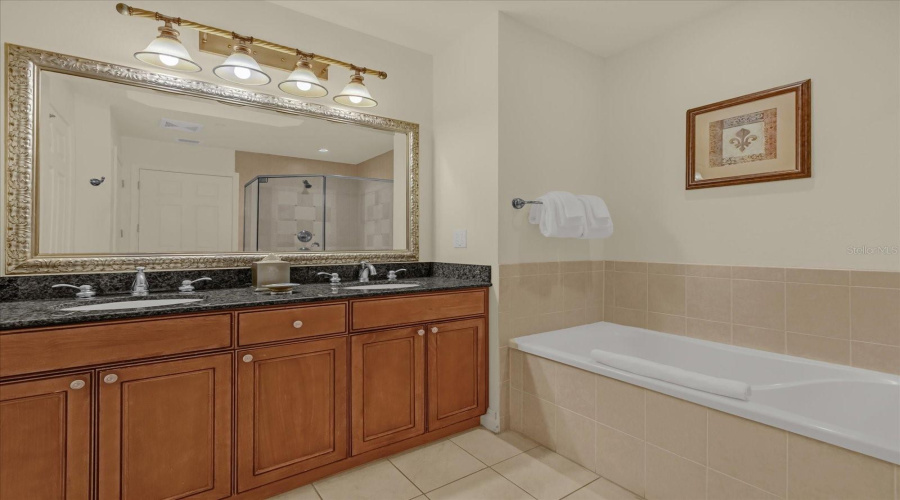KISSIMMEE, Florida 34747, 3 Bedrooms Bedrooms, ,3 BathroomsBathrooms,Residential,For Sale,CABANA,0,MFRO6344042