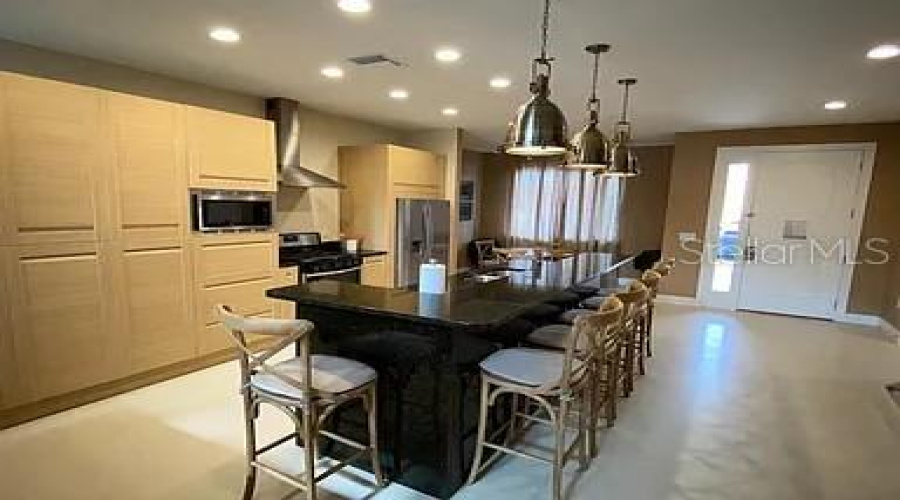 KISSIMMEE, Florida 34747, 4 Bedrooms Bedrooms, ,4 BathroomsBathrooms,Residential,For Sale,BRASILIA,0,MFRO6345135