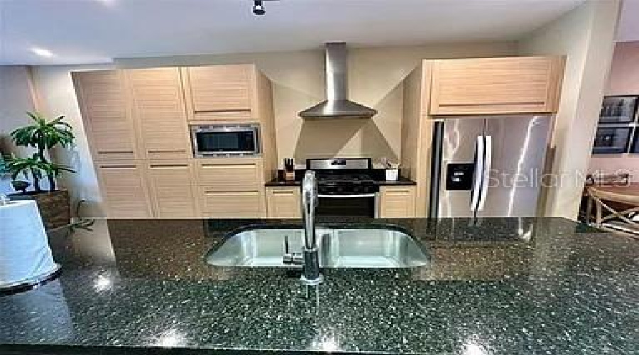 KISSIMMEE, Florida 34747, 4 Bedrooms Bedrooms, ,4 BathroomsBathrooms,Residential,For Sale,BRASILIA,0,MFRO6345135