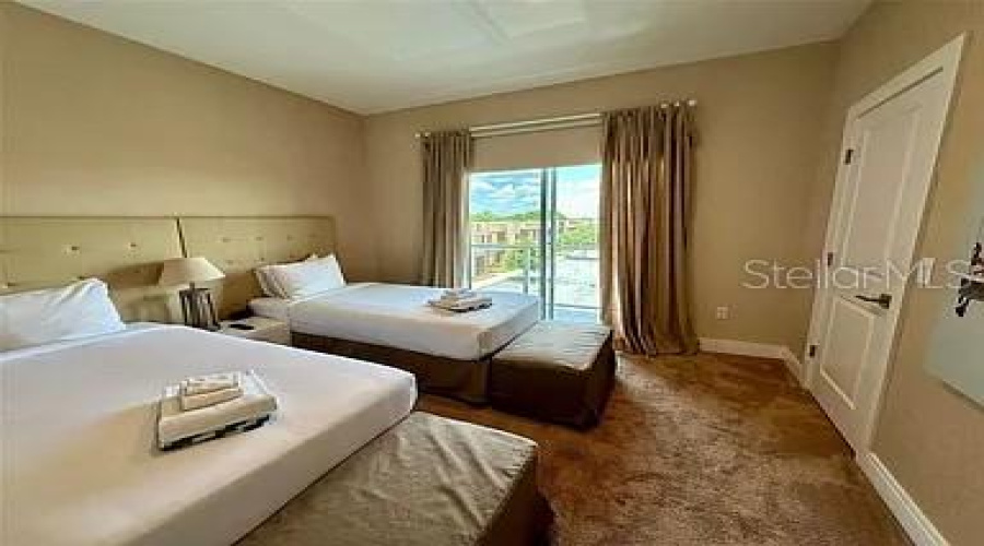 KISSIMMEE, Florida 34747, 4 Bedrooms Bedrooms, ,4 BathroomsBathrooms,Residential,For Sale,BRASILIA,0,MFRO6345135