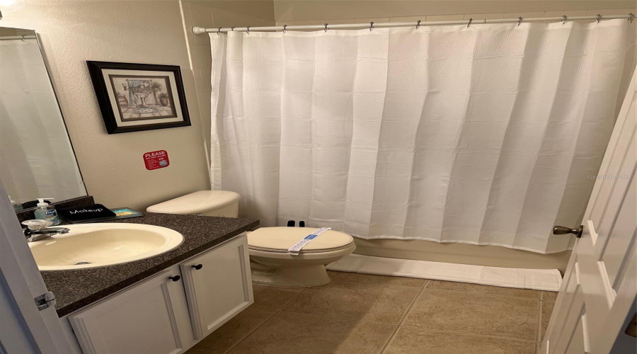 DAVENPORT, Florida 33837, 3 Bedrooms Bedrooms, ,2 BathroomsBathrooms,Residential,For Sale,MADINA,0,MFRO6283969