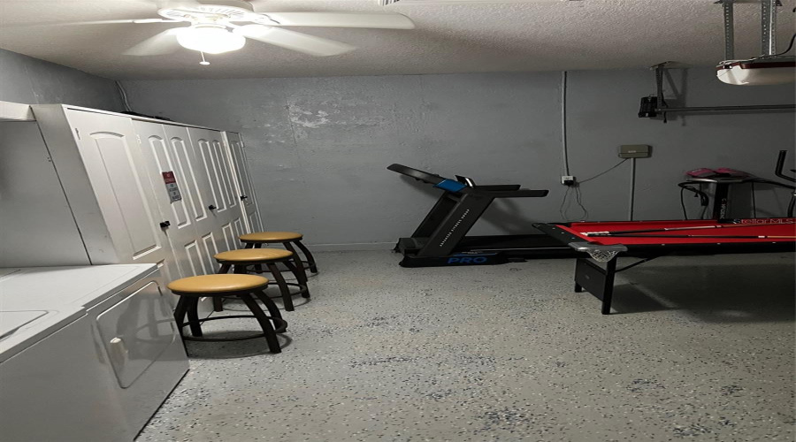 DAVENPORT, Florida 33837, 3 Bedrooms Bedrooms, ,2 BathroomsBathrooms,Residential,For Sale,MADINA,0,MFRO6283969