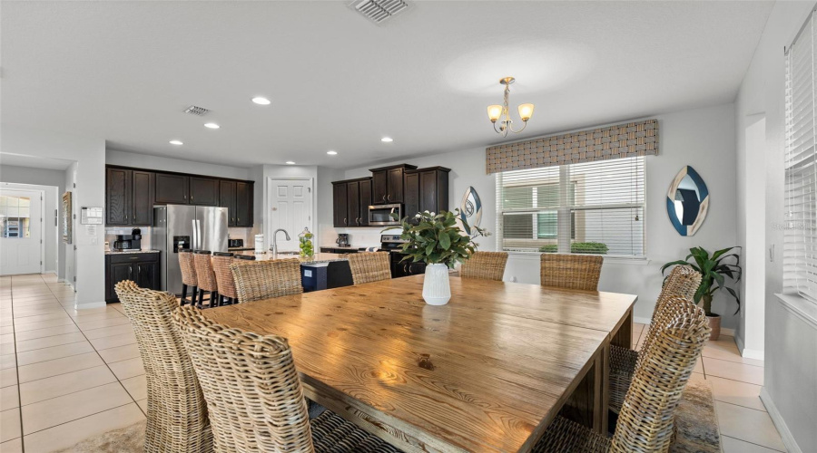 KISSIMMEE, Florida 34747, 4 Bedrooms Bedrooms, ,3 BathroomsBathrooms,Residential,For Sale,SAWYER PALM,0,MFRO6282397